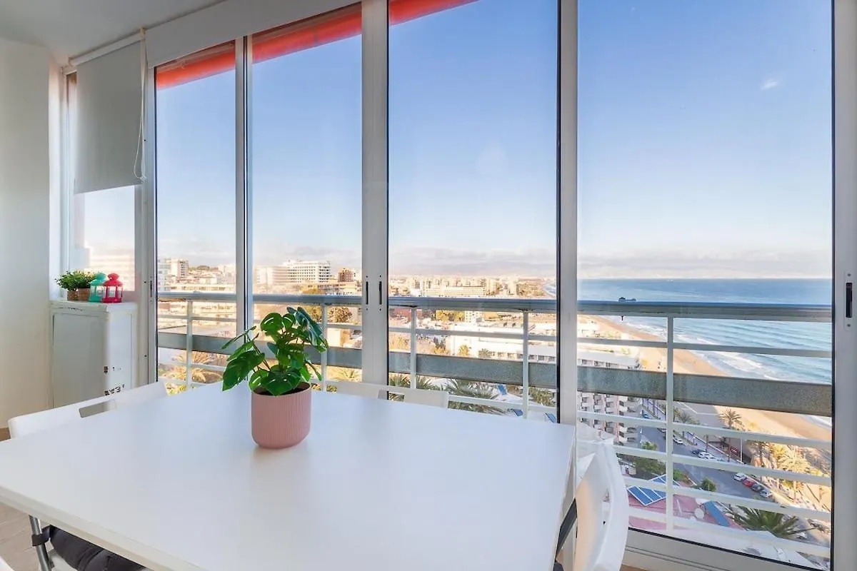 ¡Magnificas Vistas Al Mar! Piscina Y Wifi Gratis Apartment Torremolinos