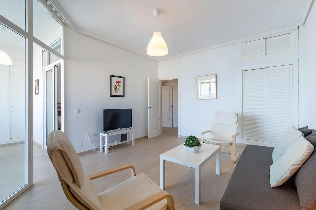 Apartamento ¡Magníficas vistas al mar! Piscina y wifi gratis Torremolinos
